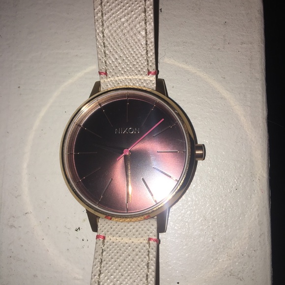 Nixon woman’s watch - Picture 5 of 7